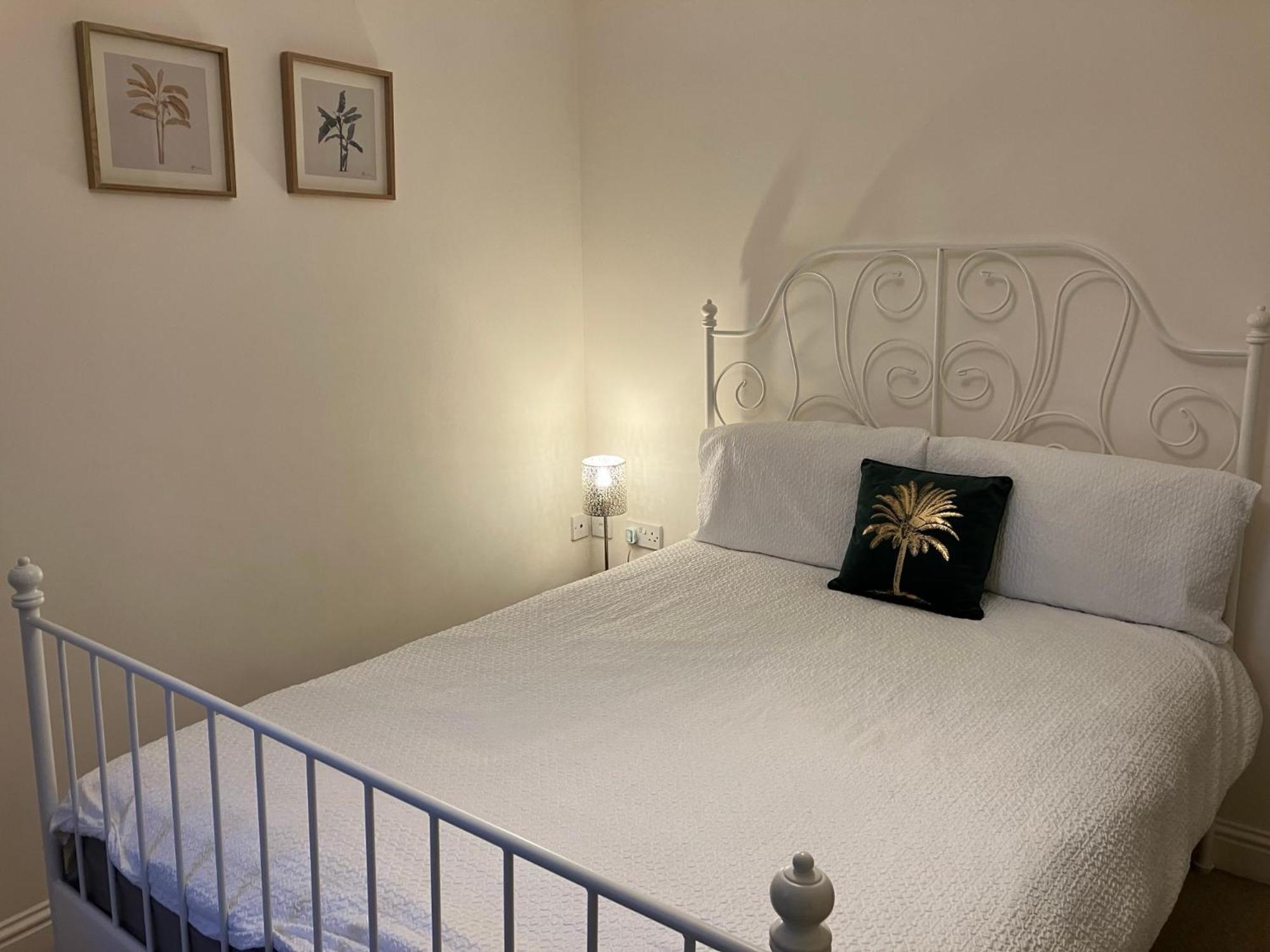 The Eaves, Glastonbury High Street 2 Bed 2 Bathroom Apartment Εξωτερικό φωτογραφία